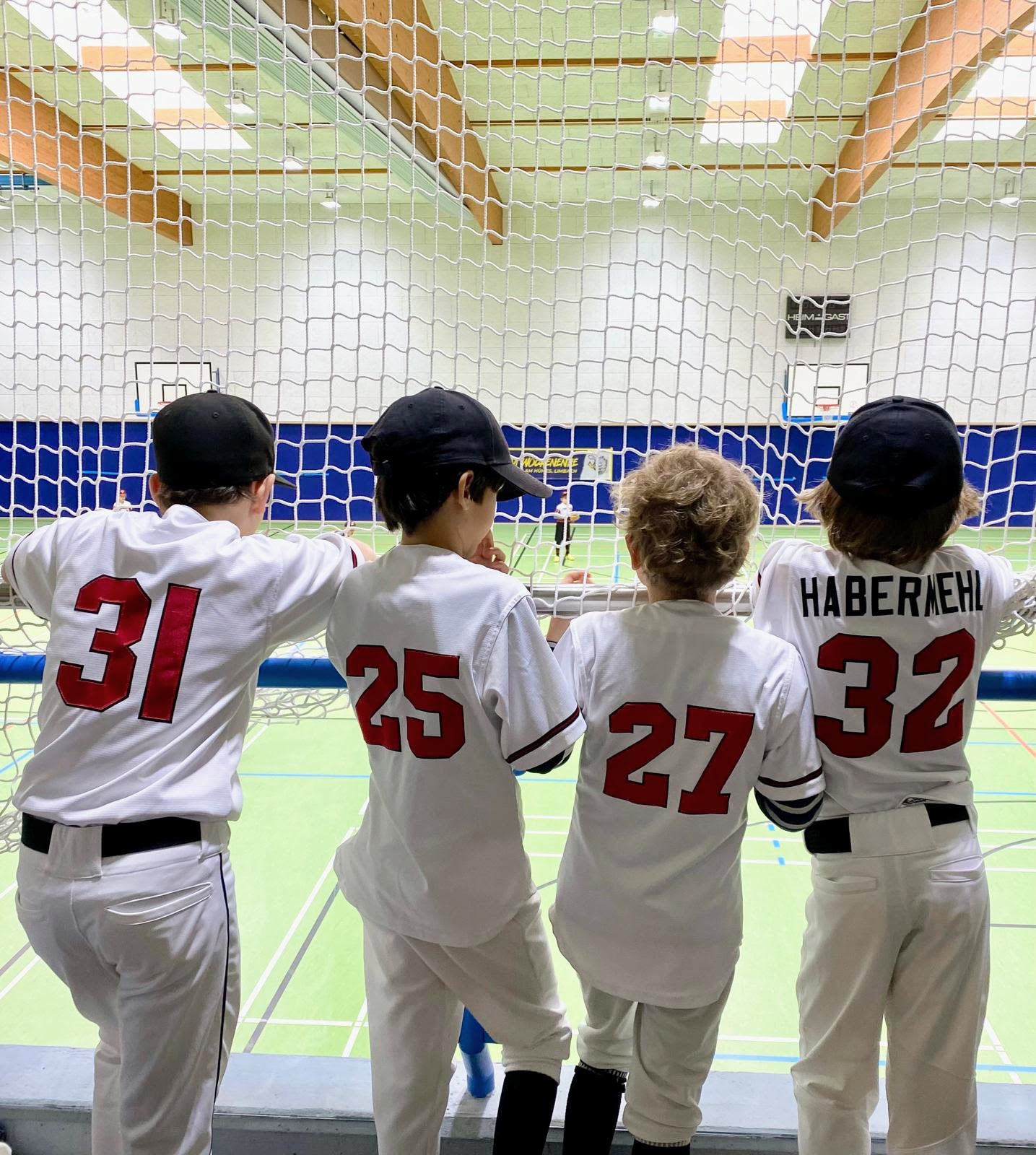 Die Eagles beobachten die anderen Teams